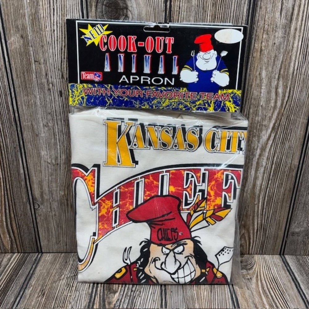 RARE Vintage 1993 NFL Kansas City Chiefs Cook-Out Animal Cooking Apron USA